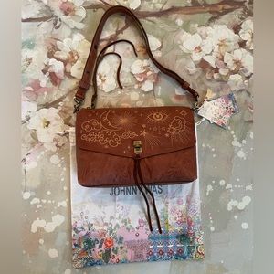 SOLD-🌞NEW! Johnny Was Leather Cloud Purse Bag